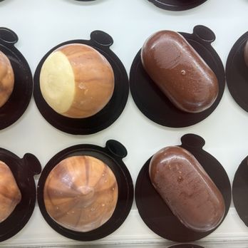 Krem Bakery & Cafe - Deserts - Bakeries Near Me - Virginia Beach, Virginia Krem Bakery & Cafe - Deserts - Bakeries Near Me - Virginia Beach, Virginia
