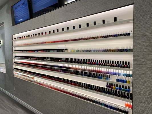 Beauty Box Nails and Spa by null