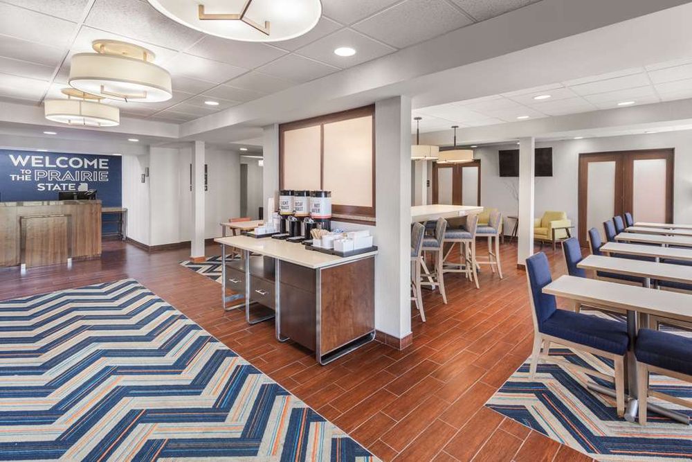 HAMPTON INN JOLIET I55 Updated September 2024 148 Photos & 24