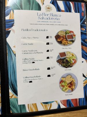 La Flor Blanca Salvadoreña by null