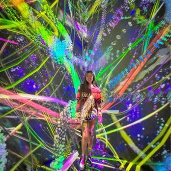 ARTECHOUSE New York - colors - Art Museums Near Me - New York, New York