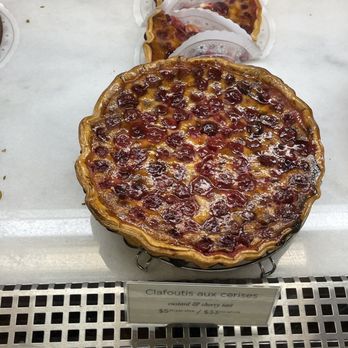 Le Panier - Cherry pie - Bakeries Near Me - Seattle, Washington Le Panier - Cherry pie - Bakeries Near Me - Seattle, Washington