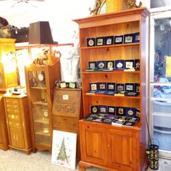 Endless Deals - Bookcase
