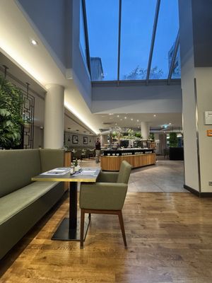 Hilton Garden Inn Frankfurt City Centre by null