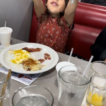 Ruperts at the Edge - Kid's Ruperts JR. Breakfast - Breakfast & Brunch Near Me - Edgewater, Colorado Ruperts at the Edge - Kid's Ruperts JR. Breakfast - Breakfast & Brunch Near Me - Edgewater, Colorado