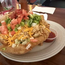 Taco salad with chicken