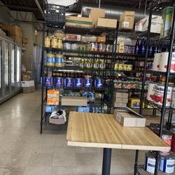 Vinny's Bakery & Deli LLC