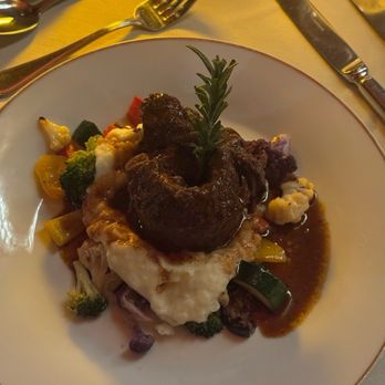 Cicada Restaurant and Lounge - Short rib entree - Italian Near Me - Los Angeles, California Cicada Restaurant and Lounge - Short rib entree - Italian Near Me - Los Angeles, California