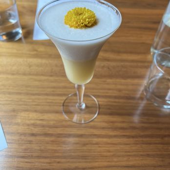 Tavern on the Square - Honeylight mocktail - New American Near Me - New Wilmington, Pennsylvania