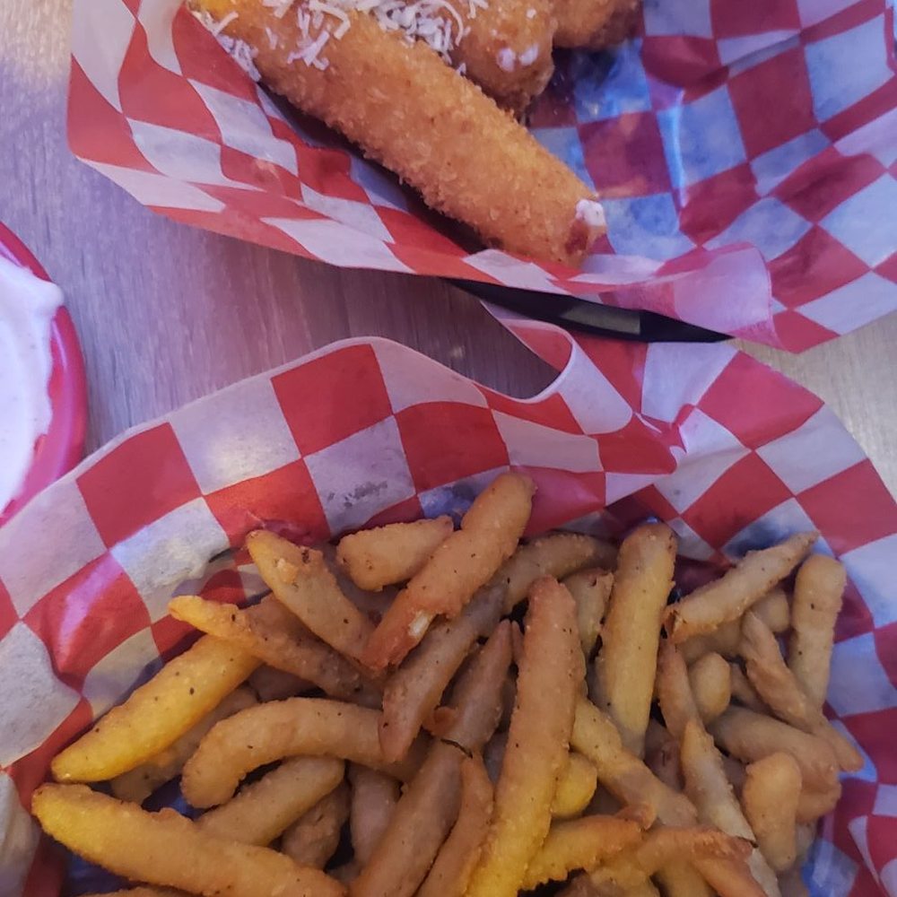 Republic - Mozzarella sticks and fried pickle spears - Sports Bars Near Me - Victorville, California Republic - Mozzarella sticks and fried pickle spears - Sports Bars Near Me - Victorville, California