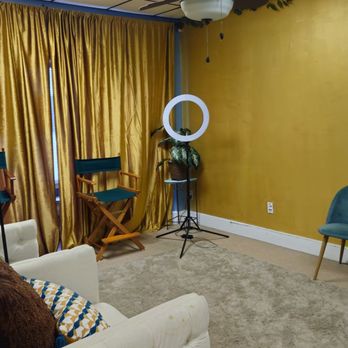 Pop Up And Create - Venues & Event Spaces Near Me - Marietta, Georgia