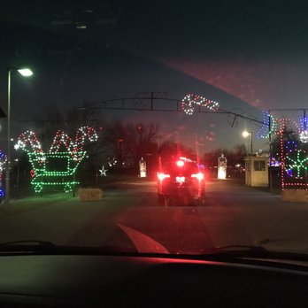Jolly Holiday Lights - Holiday Decorations Near Me - Altoona, Iowa