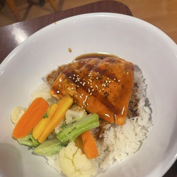 Sushi N Pop - Sushi Bars Near Me - Fresno, California Sushi N Pop - Sushi Bars Near Me - Fresno, California