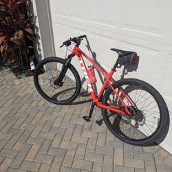 Trek Bike Shop of South Naples - Marlin 5 new bike