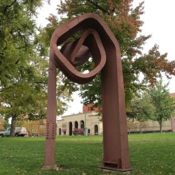 Dayton Art Institute - Lawn Sculpture - Museums Near Me - Dayton, Ohio Dayton Art Institute - Lawn Sculpture - Museums Near Me - Dayton, Ohio