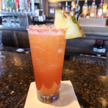 Bar Louie - Stonebridge - Dos Sauza Margarita - Bars Near Me - Woodbridge, Virginia