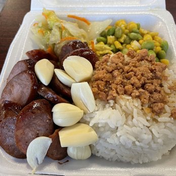 Corner Beef Noodle House - Taiwanese sausage with rice - Taiwanese Near Me - El Monte, California Corner Beef Noodle House - Taiwanese sausage with rice - Taiwanese Near Me - El Monte, California