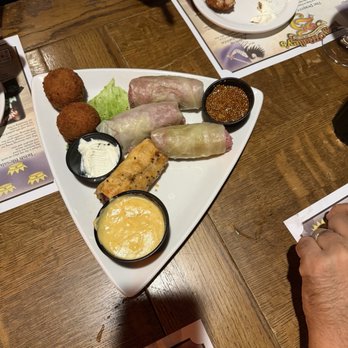 Meg O'Malley's - Meg Threesome - Pubs Near Me - Melbourne, Florida