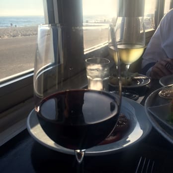 The Sunset Restaurant - Breathtaking view - New American Near Me - Malibu, California The Sunset Restaurant - Breathtaking view - New American Near Me - Malibu, California