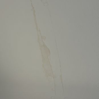 Hôtel West-End - Oh and by the way, there's a leak in the ceiling! - Hotels Near Me - Nice, 06 Hôtel West-End - Oh and by the way, there's a leak in the ceiling! - Hotels Near Me - Nice, 06
