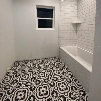Ivie's Remodeling - General Contractors Near Me