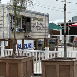 Shrimp Landing - Order at the food truck window