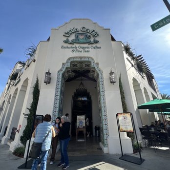 Urth Caffé-Pasadena - Cafes Near Me - Pasadena, California Urth Caffé-Pasadena - Cafes Near Me - Pasadena, California