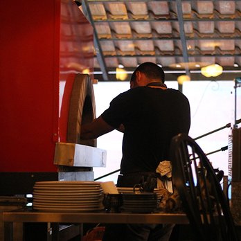 Born and Raised - Chef with the wood-fired oven - Seafood Near Me - Hamilton, Ontario