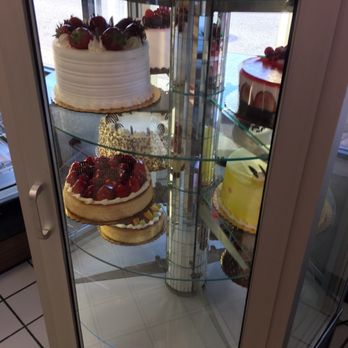 Racine Bakery - Bakeries Near Me - Chicago, Illinois