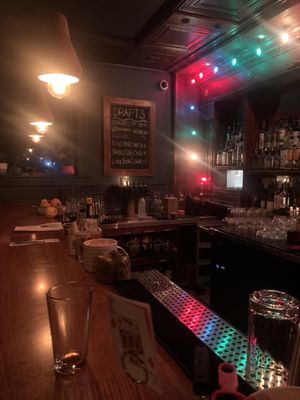 Dream House bar by null