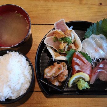 Guu with Garlic - Daily Assorted Sashimi - Japanese Near Me - Vancouver, British Columbia Guu with Garlic - Daily Assorted Sashimi - Japanese Near Me - Vancouver, British Columbia