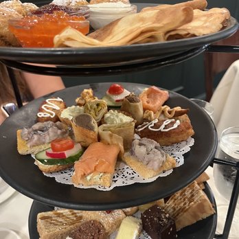 Russian Tea Time - Queen Afternoon Tea Service - Russian Near Me - Chicago, Illinois