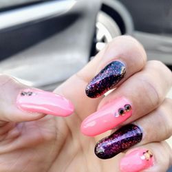 Royal Nail Bar & Spa - My nails by la Tasha
