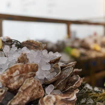 Anker - Raw Bar - Seafood Near Me - Greenport, New York Anker - Raw Bar - Seafood Near Me - Greenport, New York