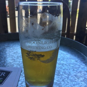 Moonlight Brewing - Mmmmm Love the Pilsner here - Breweries Near Me - Santa Rosa, California Moonlight Brewing - Mmmmm Love the Pilsner here - Breweries Near Me - Santa Rosa, California