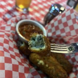 Spinach mozzarella sticks Spinach mozzarella sticks