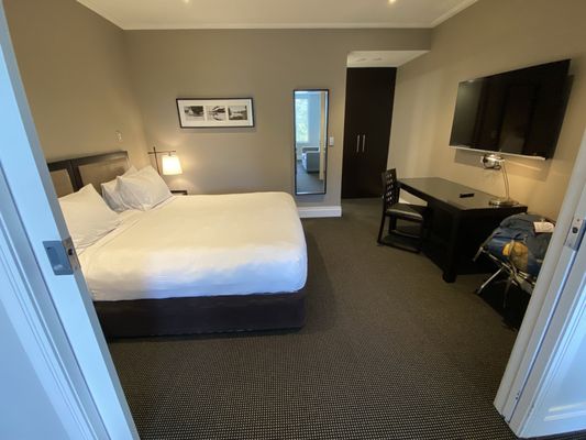 Hilton Lake Taupo by null