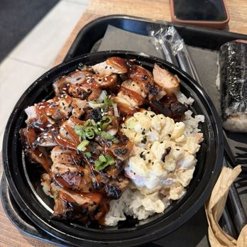 Aloha Hawaiian Kitchen - Huli huli chicken with white rice and Mac salad. - Hawaiian Near Me - Orlando, Florida Aloha Hawaiian Kitchen - Huli huli chicken with white rice and Mac salad. - Hawaiian Near Me - Orlando, Florida