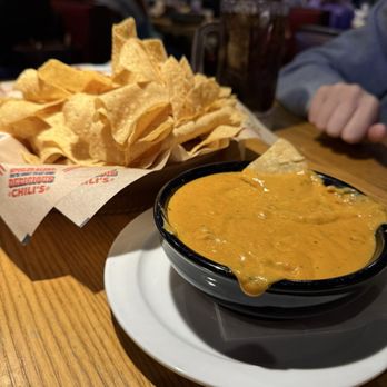 Chili's - Skillet Queso - Bars Near Me - Tifton, Georgia Chili's - Skillet Queso - Bars Near Me - Tifton, Georgia