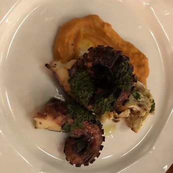 The Chef's House - Grilled octopus on sweet potato puree with cauliflower - Canadian (New) Near Me - Toronto, Ontario The Chef's House - Grilled octopus on sweet potato puree with cauliflower - Canadian (New) Near Me - Toronto, Ontario
