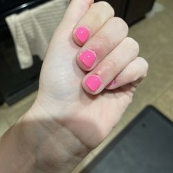 Nails of America At Valley Ranch - Dug into my cuticle.