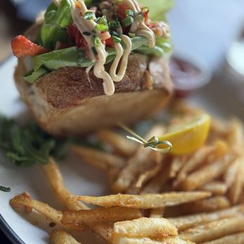Station 16 - Seafood Near Me - Sacramento, California Station 16 - Seafood Near Me - Sacramento, California