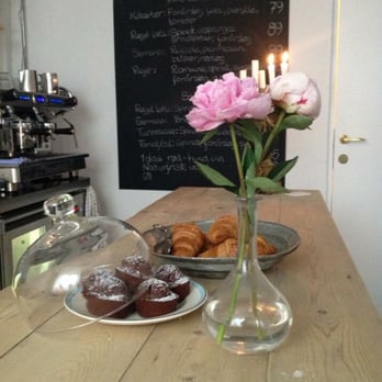 Cafe Grabow - Cafes Near Me - Copenhagen, 84