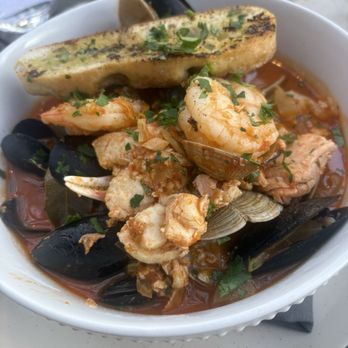 Cultivar - Sausalito - Seafood mashup - New American Near Me - Sausalito, California
