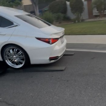 Southside Towing - Another pic of the ramps and how it should've been loaded - Towing Near Me - Costa Mesa, California Southside Towing - Another pic of the ramps and how it should've been loaded - Towing Near Me - Costa Mesa, California