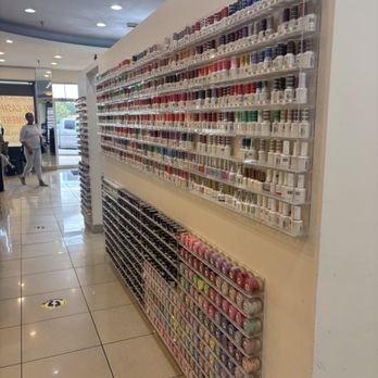 Zen Nails Studio - Nail Salons Near Me - Oxon Hill, Maryland