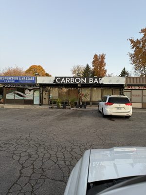 Carbon Bar and Grill by null