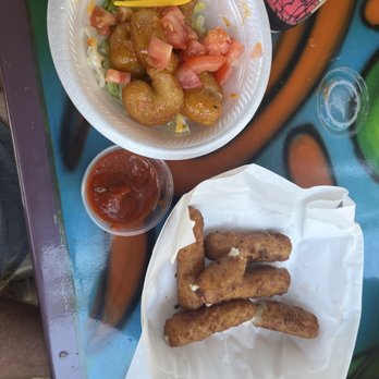 Coco's On the Beach - Boom boom shrimp and mozzarella sticks - American Near Me - Hilton Head Island, South Carolina