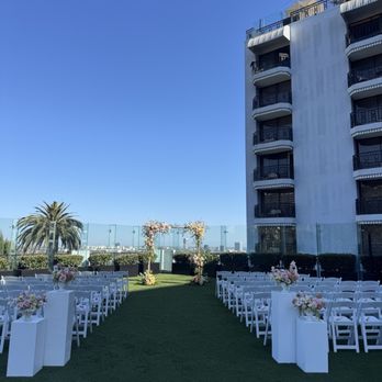Flora Sky - Pre-Ceremony shot - Floral Designers Near Me - Los Angeles, California Flora Sky - Pre-Ceremony shot - Floral Designers Near Me - Los Angeles, California
