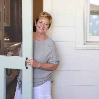 Leslie Doyle-RE/MAX Real Estate Group - Welcome Home!!! - Real Estate Agents Near Me - Baton Rouge, Louisiana Leslie Doyle-RE/MAX Real Estate Group - Welcome Home!!! - Real Estate Agents Near Me - Baton Rouge, Louisiana